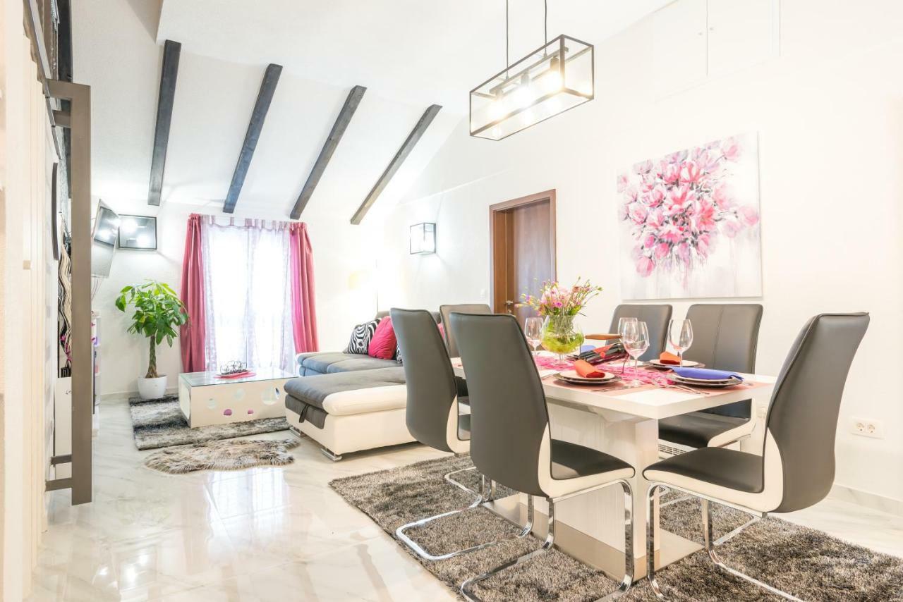 Tranquility And Nature In 4 Bedroom With Sea View Mokošica 외부 사진
