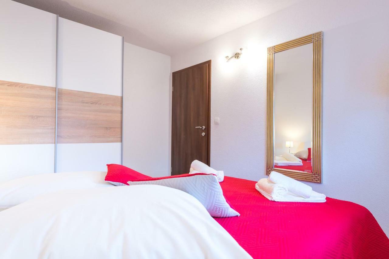 Tranquility And Nature In 4 Bedroom With Sea View Mokošica 외부 사진