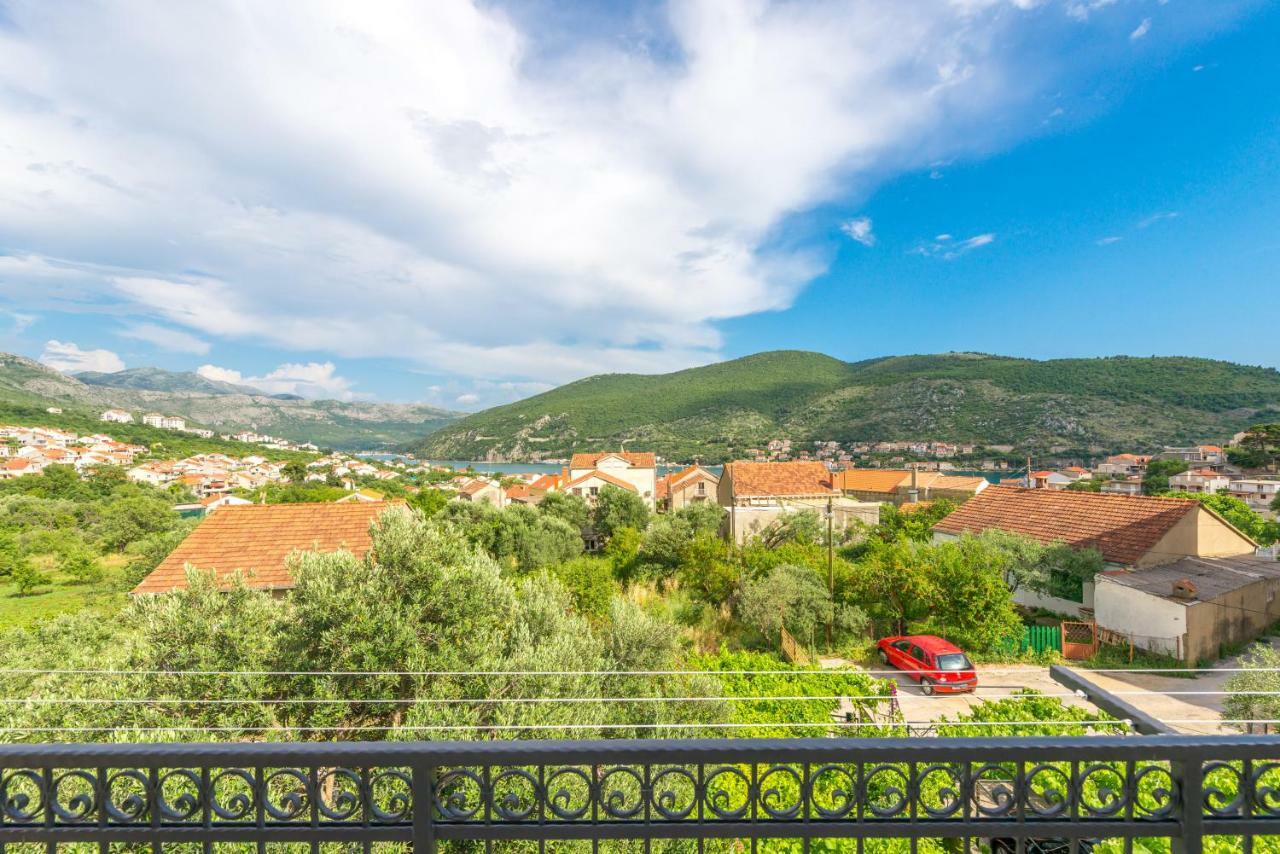 Tranquility And Nature In 4 Bedroom With Sea View Mokošica 외부 사진