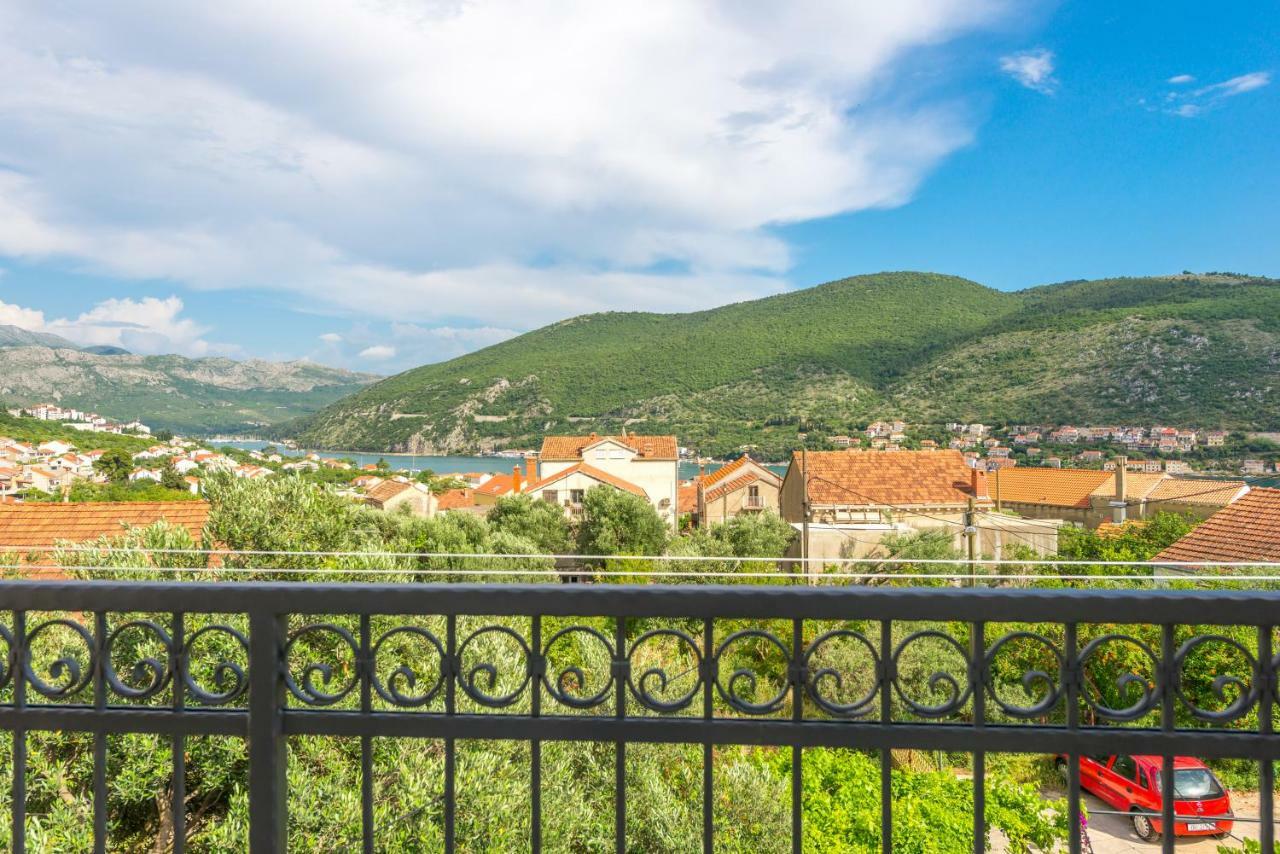 Tranquility And Nature In 4 Bedroom With Sea View Mokošica 외부 사진