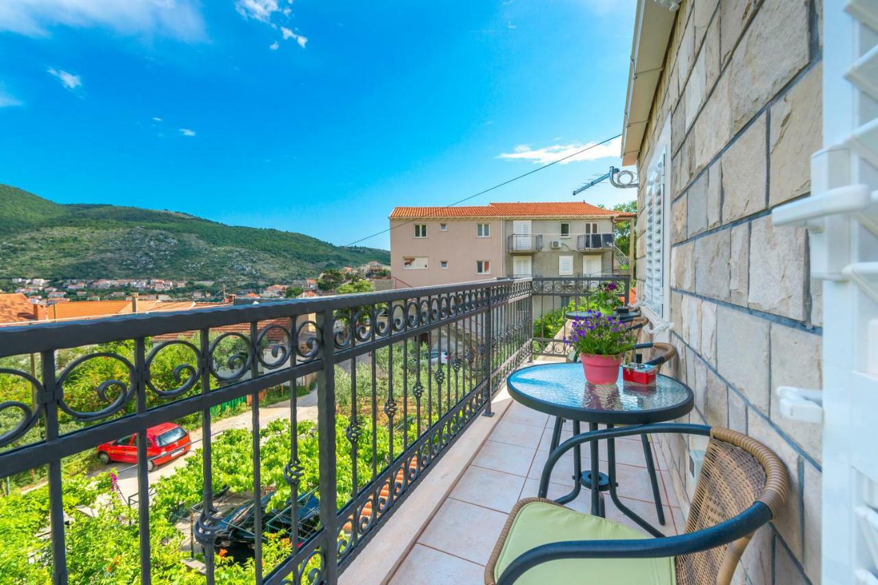 Tranquility And Nature In 4 Bedroom With Sea View Mokošica 외부 사진