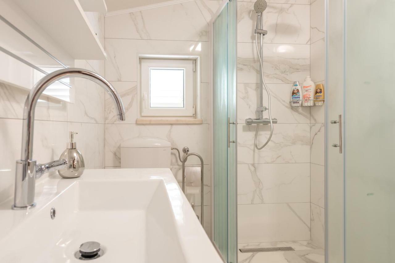 Tranquility And Nature In 4 Bedroom With Sea View Mokošica 외부 사진