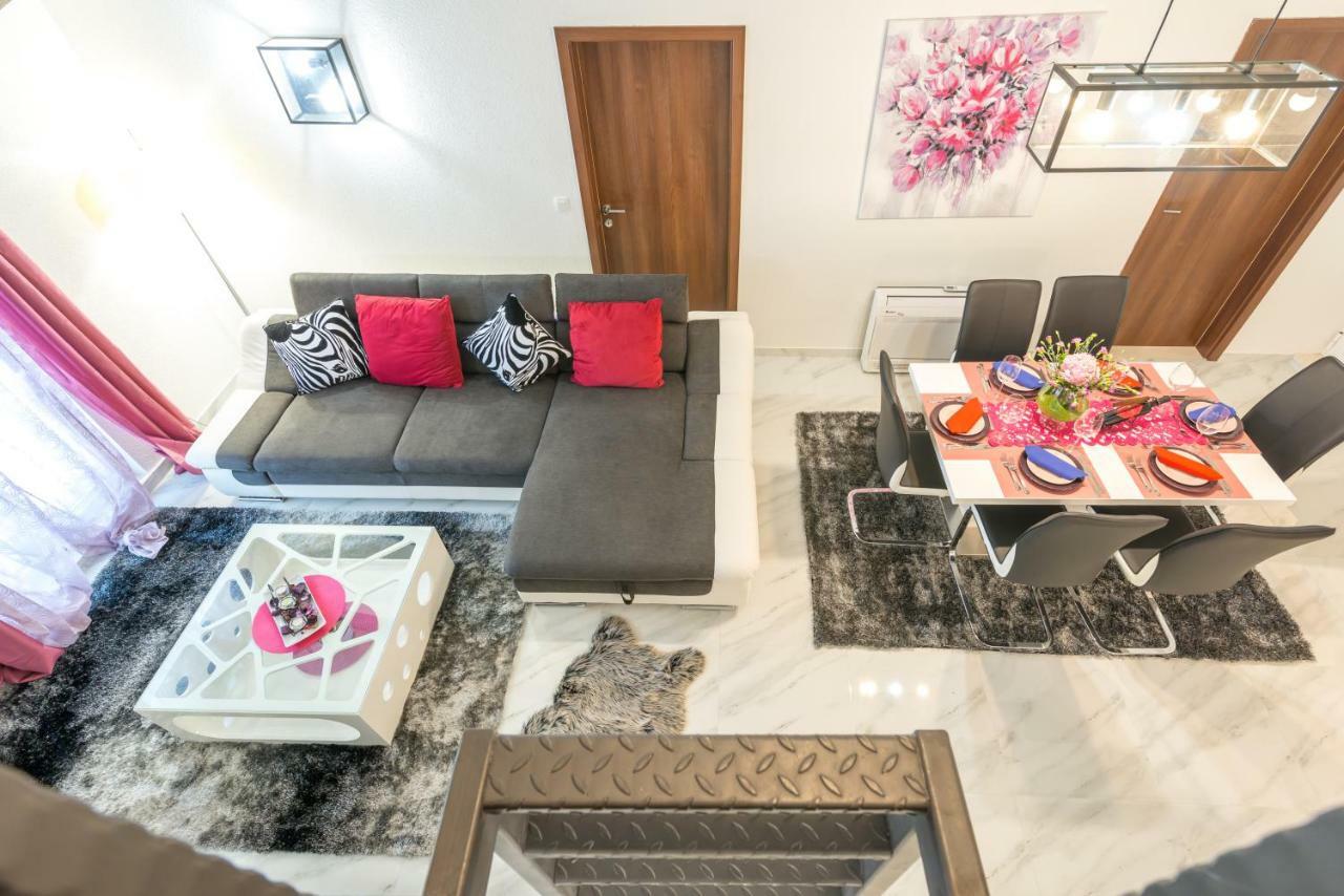 Tranquility And Nature In 4 Bedroom With Sea View Mokošica 외부 사진